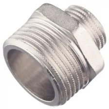 Ниппель переходной 1/2"х1/4" резьба наружная/наружная VALTEC VTr.580.N.0402